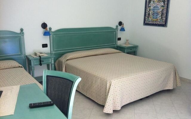 Sicilya Comfort Room And Suite