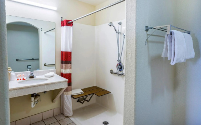 OYO Hotel LSU