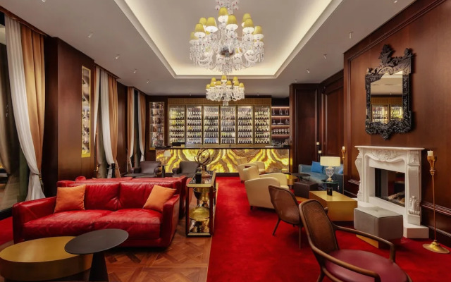 Porto Palace Hotel