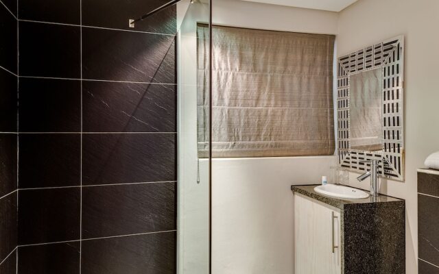 Rockwell Luxury Apartments