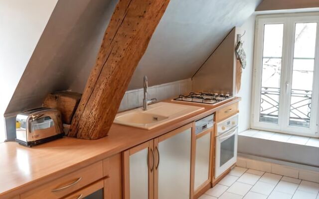 Suite la Plume - Le Formel