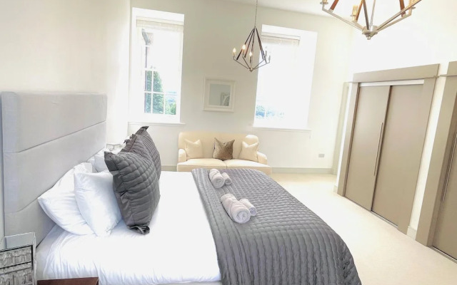 Great Glen Townhouse