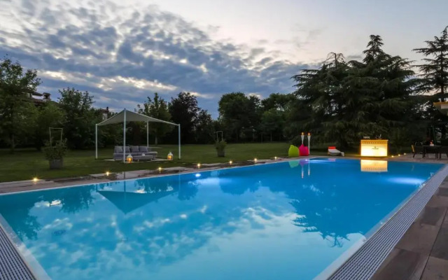 Residenza Cartiera 243