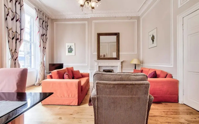 Heart of the New Town Luxury Apartment
