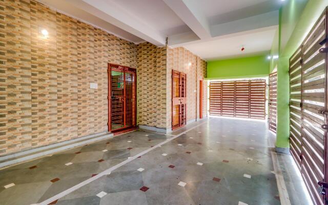 M Palace by OYO Rooms