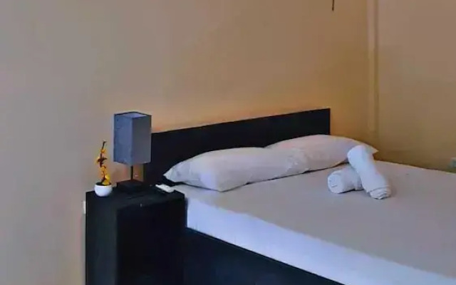 Comfortable Suite in Town