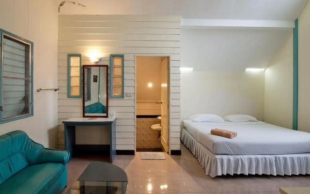 The Jungle House Hotel