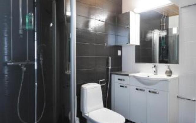 Tuomas´ luxurious suites, Livo