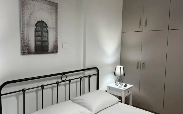 Adelais in Piraeus With 1 Bedrooms and 1 Bathrooms