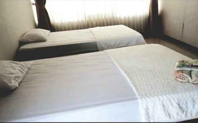 Green Hill Resort B7 Palm