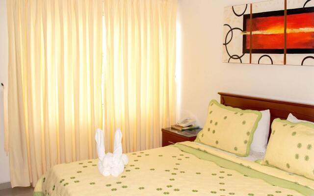 Hotel BQuin Plaza