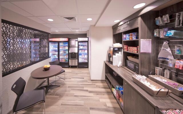 Candlewood Suites Baltimore - Inner Harbor by IHG