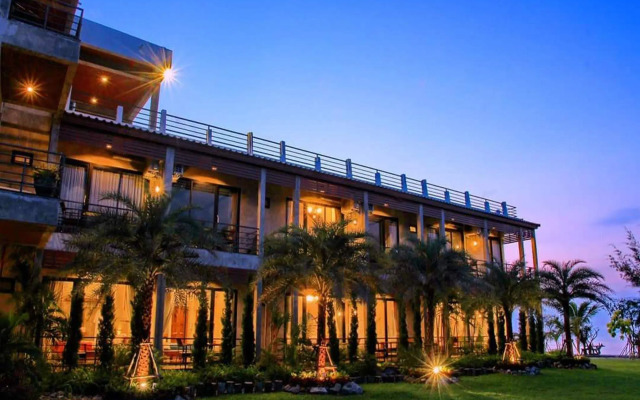Windy SeaView Resort