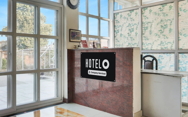 Capital O White House Hotel