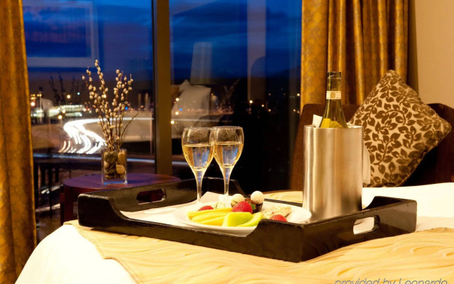 Radisson Blu Vancouver Airport Hotel & Marina