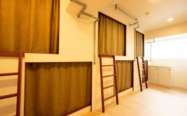 Apartment 10F