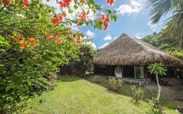 Bora Bora Holidays Lodge And Villa