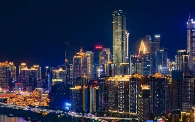 Qianyi Qianxun Hotel (Chongqing Jiefangbei Hongyadong Branch)