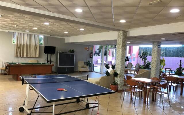Vidalbir Apartahotel