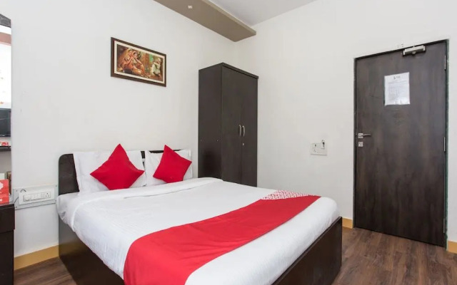 Meera Vatika by OYO Rooms