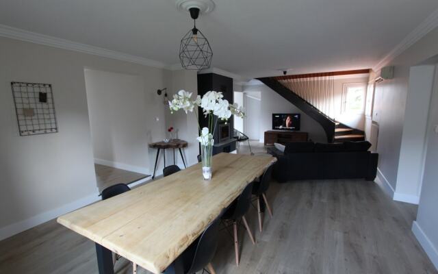 Apartement 120m with garden in a villa