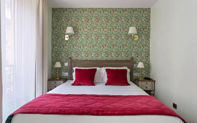 Hotel De Sevres