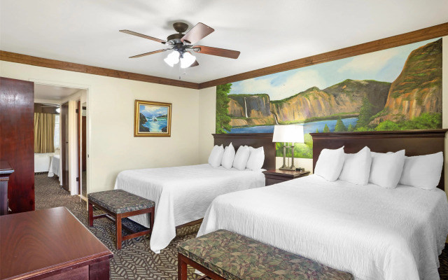 Best Western Plus Yosemite Gateway Inn