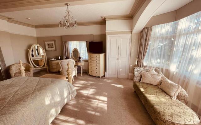 Nuthurst Grange Country House Hotel