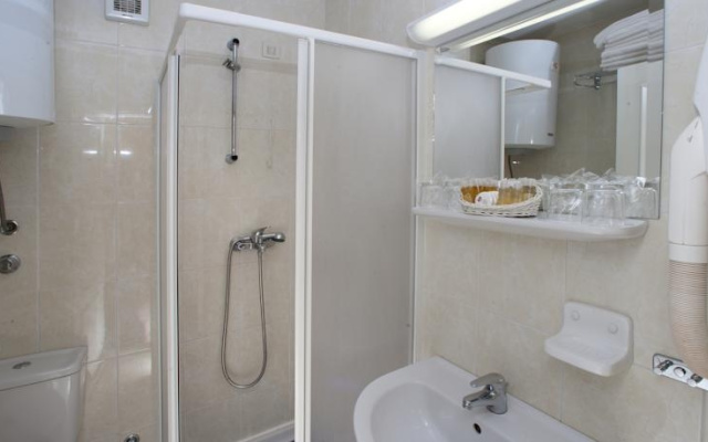App Bellevue Plava Laguna