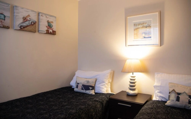 Harbourside Apartment