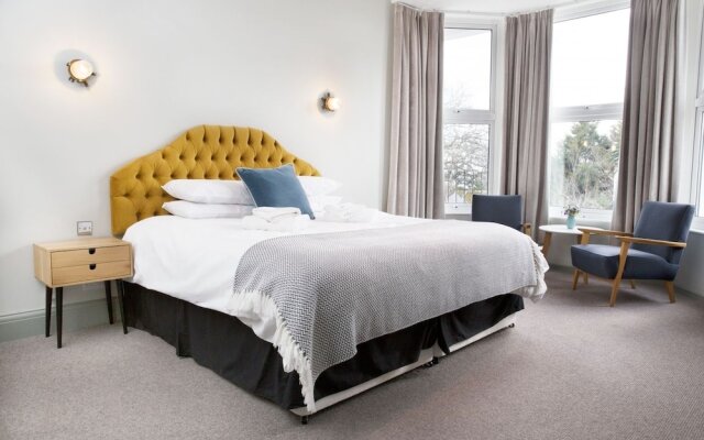 The Lerryn Hotel