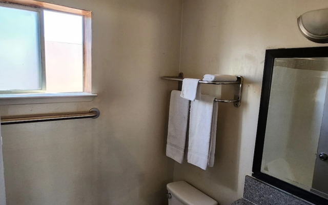 Vince's Motel Inc.