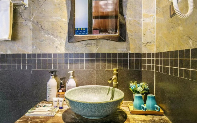 Bai Qi Guest House