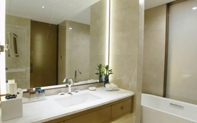 Wuhan Optics Valley Convention Hotel