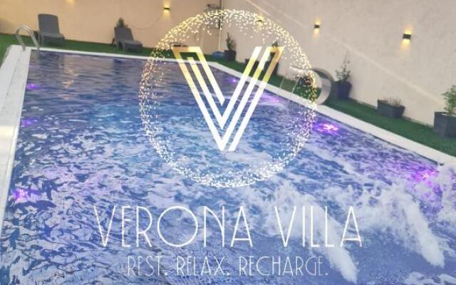 Verona Villa Jericho