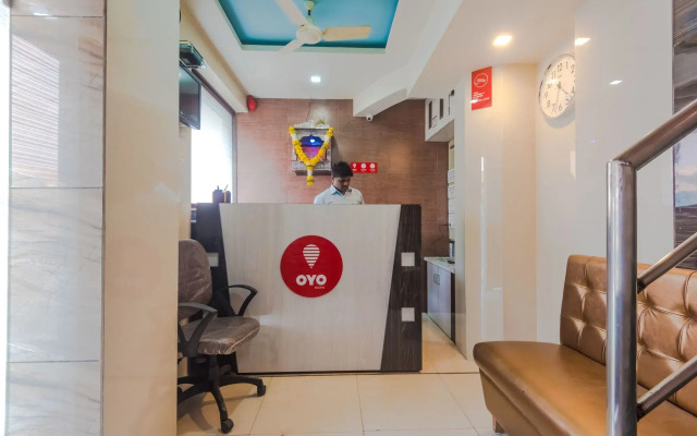 OYO 7727 Hotel Sarovar Grand