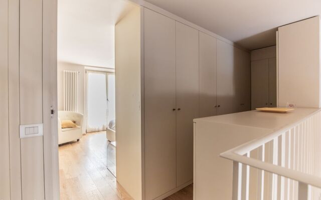 Elena House