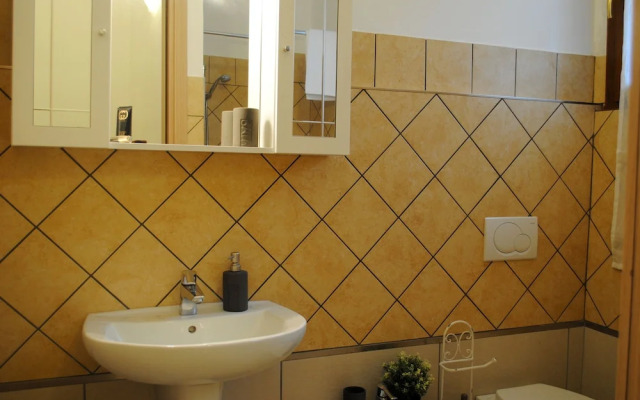 Via del Lago 28 - Lago Maggiore