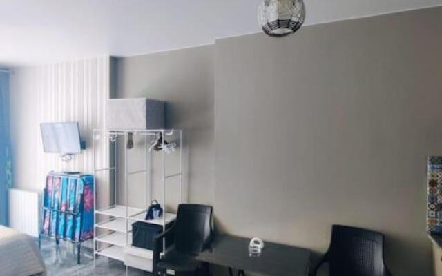 Leo Group Apartment 07-707 GURU RESIDENCE Batumi