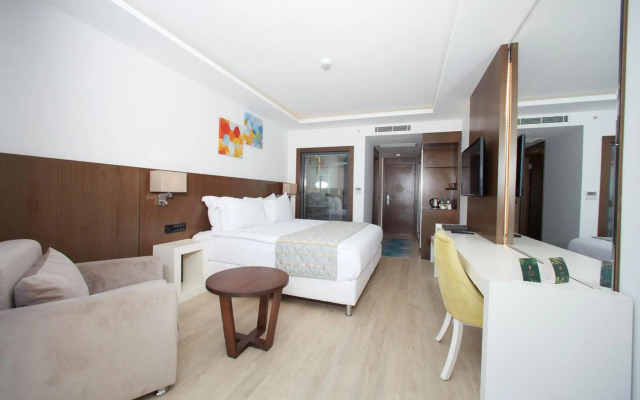 The Nowness Luxury Hotel & Spa (Adults Only 16+)