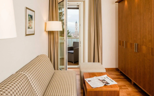 Отель Villa Bavaria & Residenz Palma