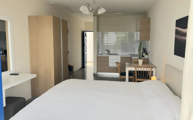 Vrachia Beach Hotel & Suites - Adults only