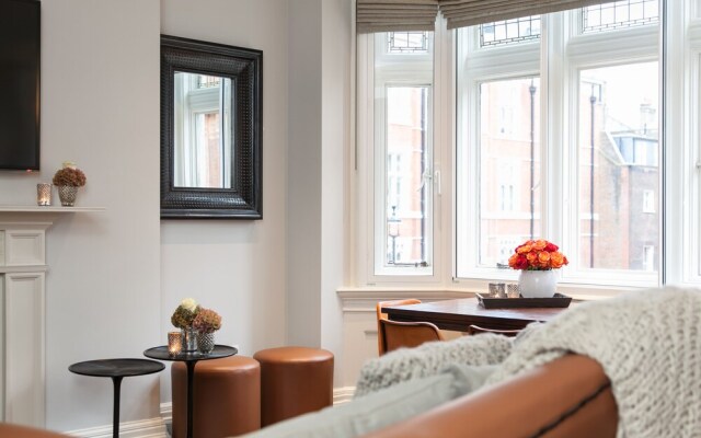 Bright Mayfair Home next to Hyde Park
