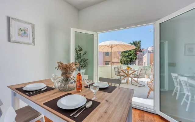 The Perfect View Penthouse Design Apt.