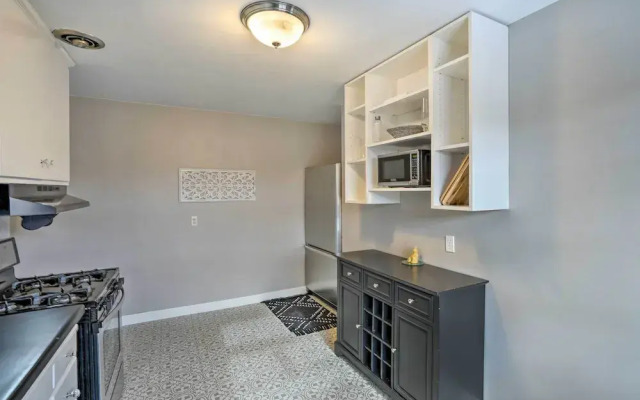 Minneapolis Vacation Rental By Lake Harriet!