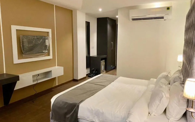 The Ganga Bliss by DLS Hotels