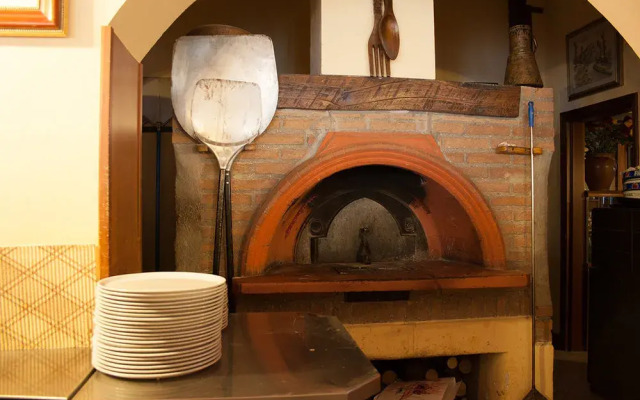 Hotel Ristorante Montenerone