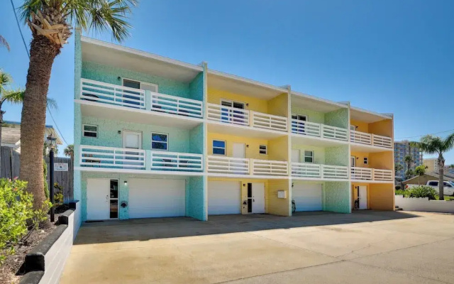 Florida Getaway - Balconies, Grill & Near Beaches!