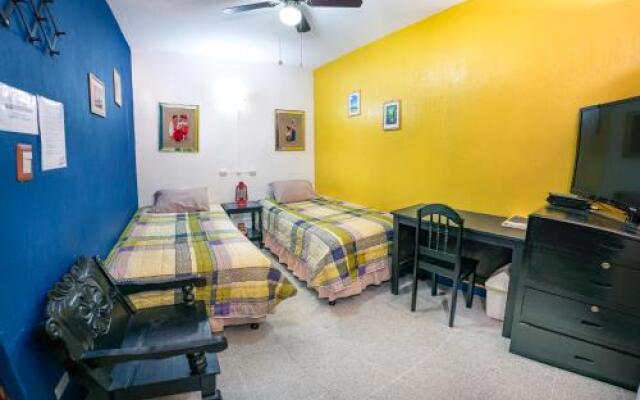 Hostal Guatefriend's - Hostel