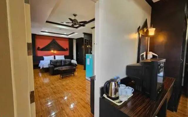 ZEN Rooms Nanai Soi 2
